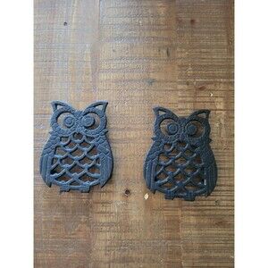 Lot of 2 Vintage Cast Iron 4" Owl Trivets Coasters Rustic Lodge Cabin